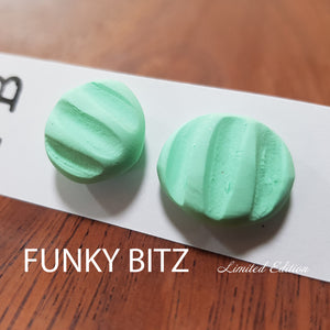 Funky Bitz | Polymer Clay Earrings | Mint Ridge-y Didge Earrings Close Ups