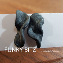 Load image into Gallery viewer, Funky Bitz | Polymer Clay Earrings | Black Glittery Twist Close Up 1